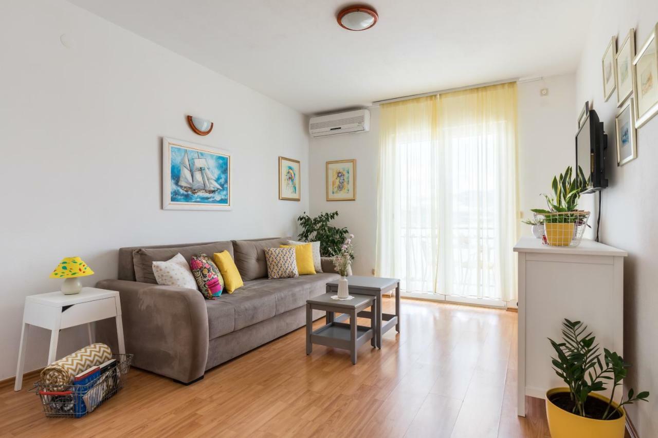 Apartments Rogulj Трогир Екстериор снимка