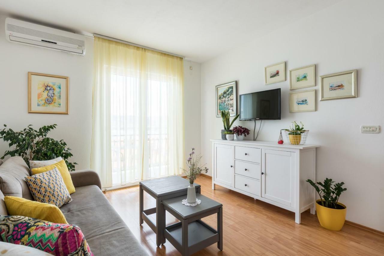 Apartments Rogulj Трогир Екстериор снимка